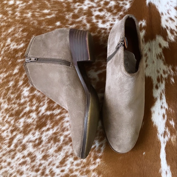 Lucky Brand suede Ankle Booties - Picture 5 of 7